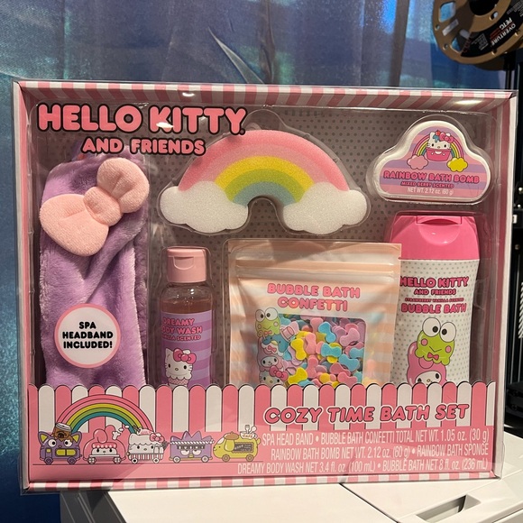 Bath, Skin & Hair | Hello Kitty Cozy Bath Time Set | Poshmark